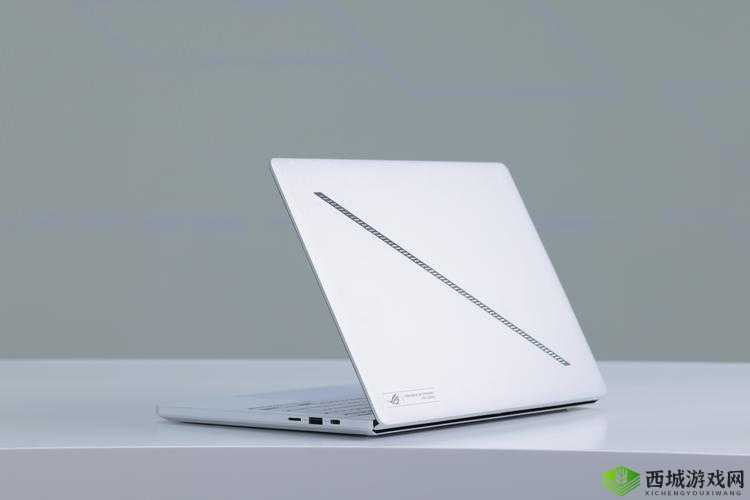 MACBOOKPRO 高清：极致视觉体验之选