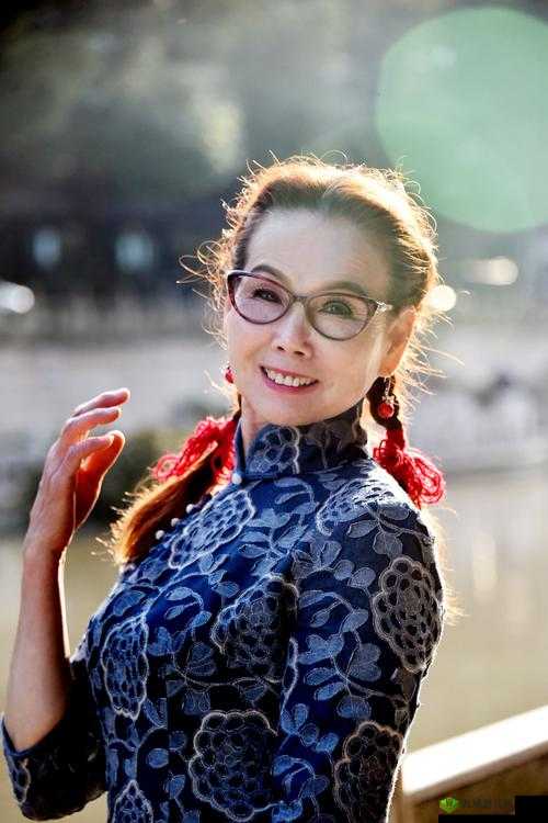 呆哥和兰兰手机在线：带你体验不一样的精彩世界