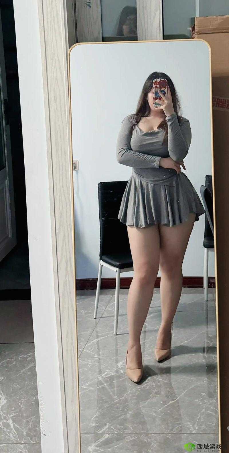 少妇搡BBBB搡BBB搡老女王：揭秘家庭纷争背后的情感纠葛与权力较量